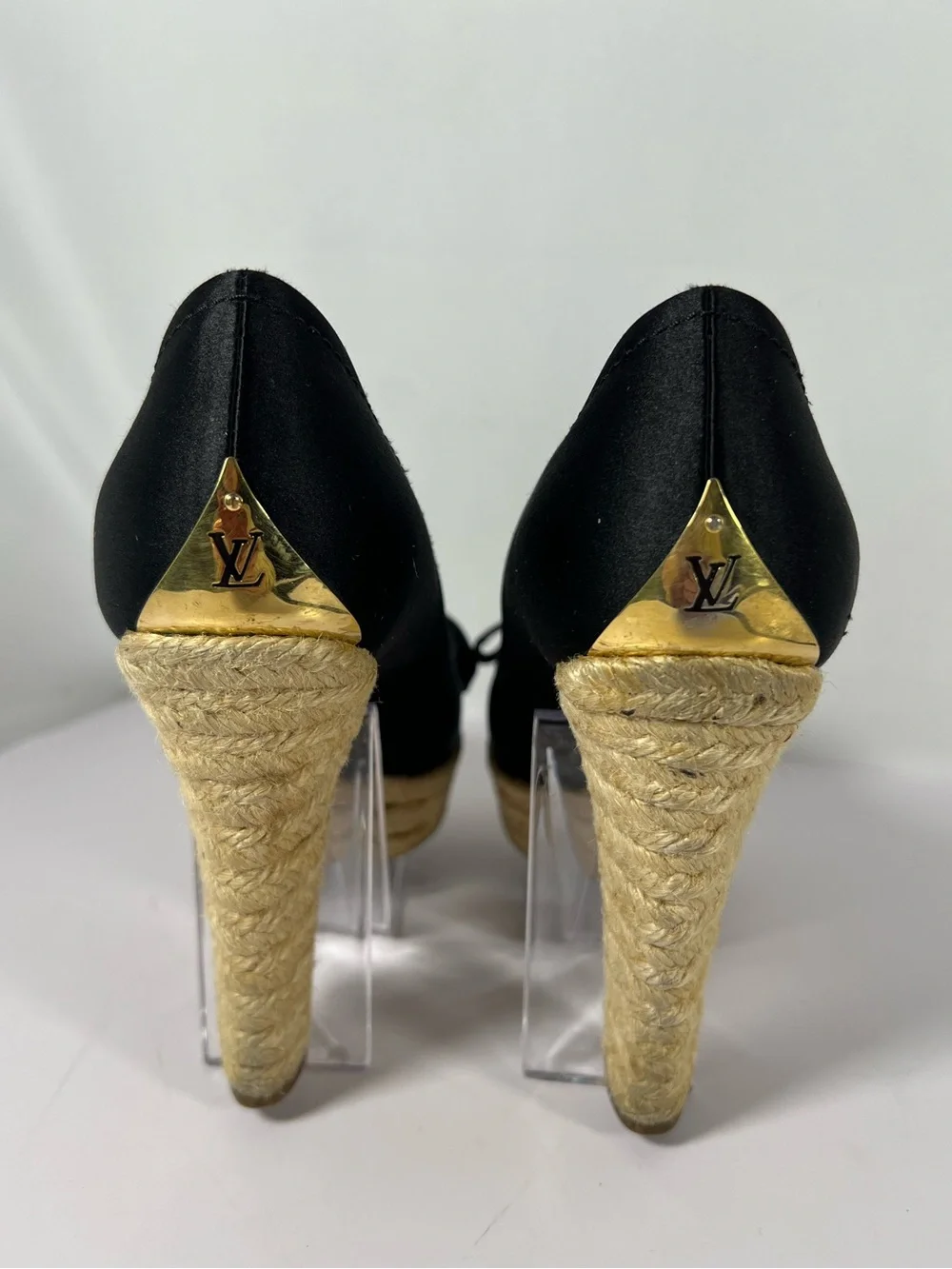7246: Louis Vuitton Black Satin Espadrille Platform Pumps Heels Size 39